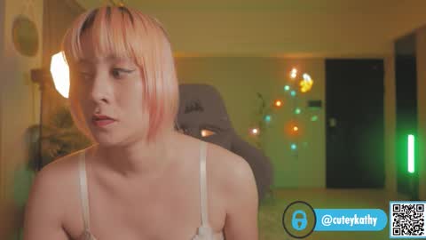 Kathy online show from November 5, 8:31 pm