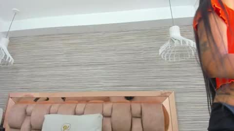 Snapshot of kathia_dumons_ chatting on December 16, 11:59 am KATHIA online show from December 16, 11:59 am