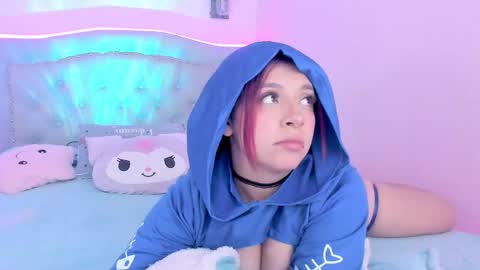 Snapshot of kathia_saenz chatting on January 15, 4:15 am Kathia online show from January 15, 4:15 am