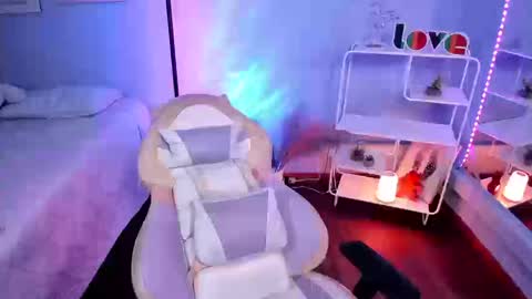 Snapshot of kathia_saenz chatting on September 27, 4:17 am Kathia online show from September 27, 4:17 am