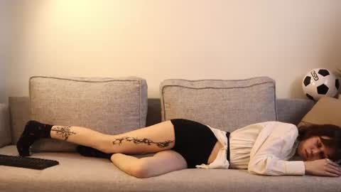 Ami online show from July 1, 2:18 pm