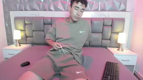 Kaht y Aiden online show from February 7, 7:50 pm