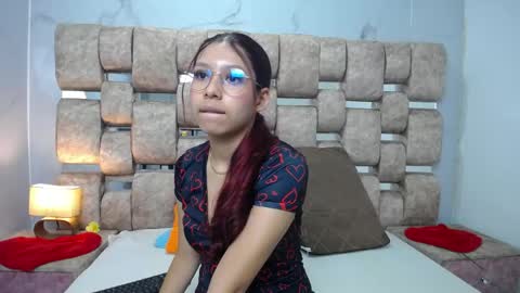 Kaht y Aiden online show from April 23, 4:09 pm