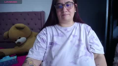 Snapshot of kathybigboobsbbw_ chatting on July 6, 5:37 am kathybigboobsbbw_ online show from July 6, 5:37 am