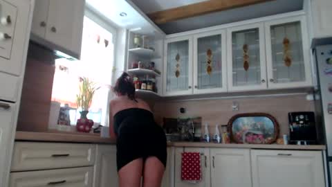 Snapshot of kathylovexxx chatting on June 17, 2:40 pm Kathy online show from June 17, 2:40 pm