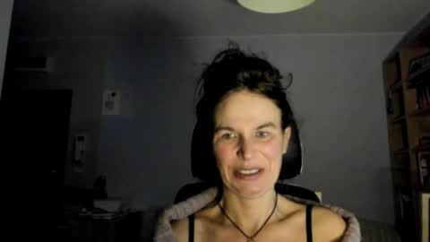 KATHY online show from November 16, 9:53 pm