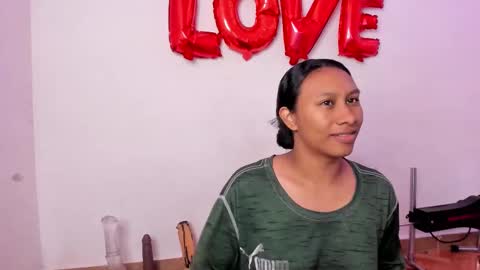 Snapshot of katia606424 chatting on February 15, 1:52 pm Katia online show from February 15, 1:52 pm