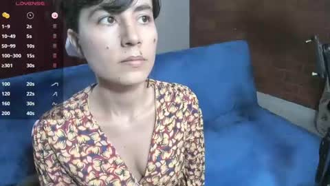 Snapshot of katia_12_ chatting on June 18, 12:00 am katia_12_ online show from June 18, 12:00 am