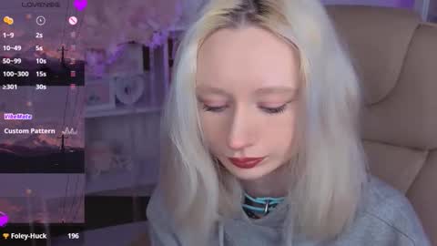 Snapshot of katia_kim chatting on February 7, 6:28 am Katia online show from February 7, 6:28 am