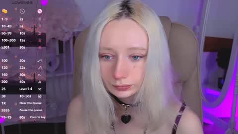 Snapshot of katia_kim chatting on February 8, 6:17 am Katia online show from February 8, 6:17 am