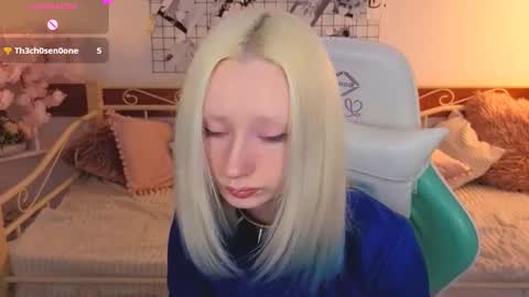 Snapshot of katia_kim chatting on February 27, 6:24 am Katia online show from February 27, 6:24 am