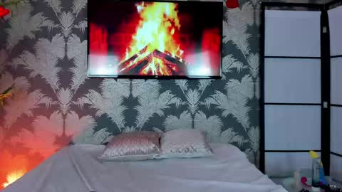 Karen Villas online show from February 17, 7:31 pm