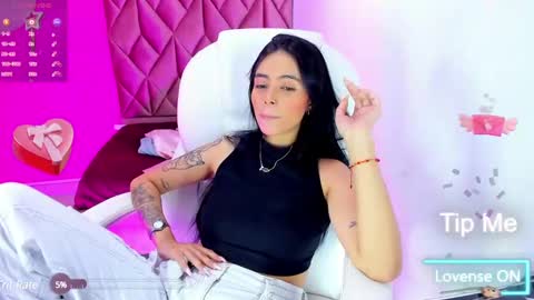 Snapshot of katia_sex25 chatting on February 27, 10:42 pm Katia online show from February 27, 10:42 pm