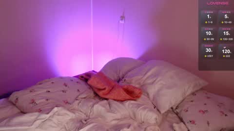 Katie Deville online show from September 29, 1:11 am