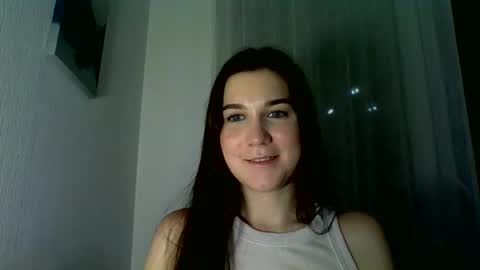 katie_foxi online show from October 30, 4:30 pm