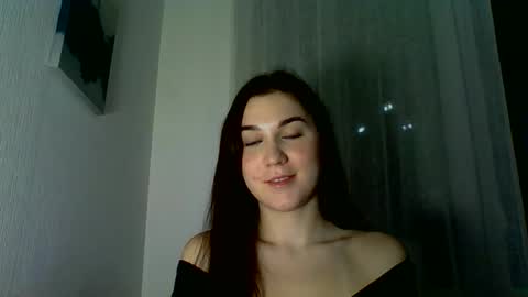 katie_foxi online show from October 31, 6:09 pm