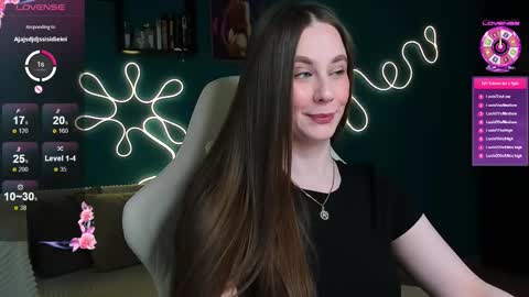 Snapshot of katie_taylorr chatting on November 5, 10:10 pm Katie online show from November 5, 10:10 pm