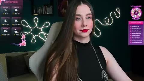 Snapshot of katie_taylorr chatting on November 19, 10:21 pm Katie online show from November 19, 10:21 pm