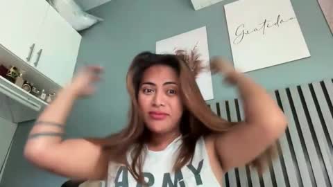 Snapshot of katiefrox_ chatting on October 30, 1:51 am katiefrox online show from October 30, 1:51 am