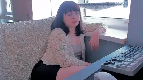 Snapshot of katiewoww chatting on March 13, 9:38 am Miss Katie online show from March 13, 9:38 am