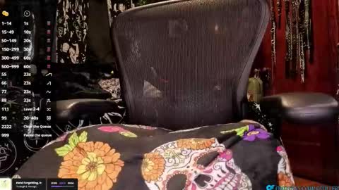 Katie online show from March 8, 2:04 am