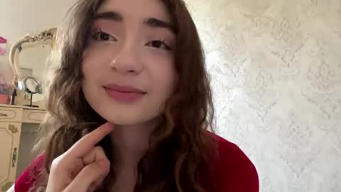 Snapshot of katinaflatau chatting on May 22, 3:17 pm Rosie online show from May 22, 3:17 pm