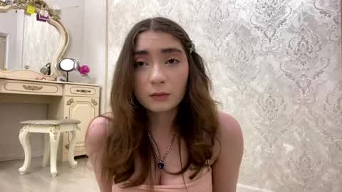 Snapshot of katinaflatau chatting on June 9, 6:30 pm Rosie online show from June 9, 6:30 pm