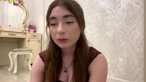 Snapshot of katinaflatau chatting on July 5, 5:42 pm Rosie online show from July 5, 5:42 pm