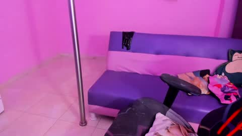 katiuska_doll_squirt online show from July 25, 12:25 pm