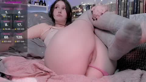 Snapshot of katkittykate chatting on January 5, 9:26 am katkittykate online show from January 5, 9:26 am