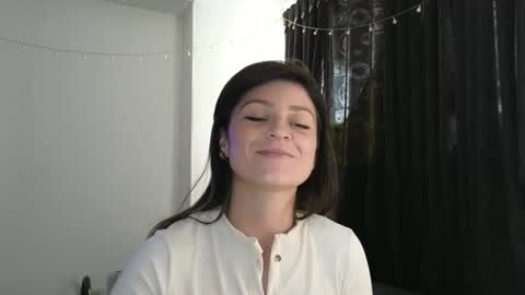 katalina online show from March 12, 5:49 pm