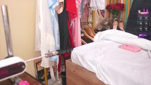 Snapshot of katlyn_martins chatting on November 3, 6:09 pm K A T L Y N online show from November 3, 6:09 pm