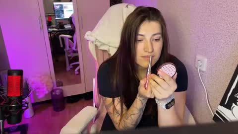   naked in pvt show 100 tk online show from November 3, 3:13 pm