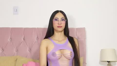 katrina clark online show from August 2, 9:35 pm