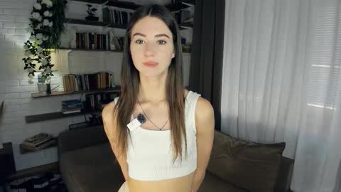 Kate Aurora online show from March 20, 8:08 am