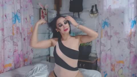 KatrinaVeronica online show from December 7, 10:28 pm