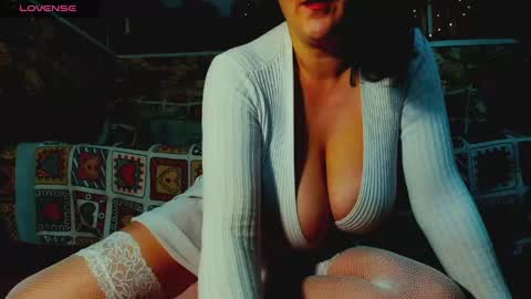 KatrineDenev online show from April 27, 8:18 pm
