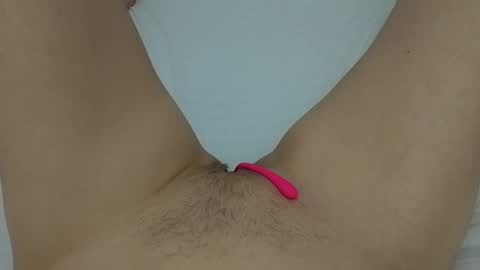 Snapshot of katrinna_arinna chatting on January 4, 4:43 pm katrina dont forget to give me thumbs up online show from January 4, 4:43 pm