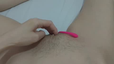 Snapshot of katrinna_arinna chatting on January 11, 3:42 pm katrina dont forget to give me thumbs up online show from January 11, 3:42 pm