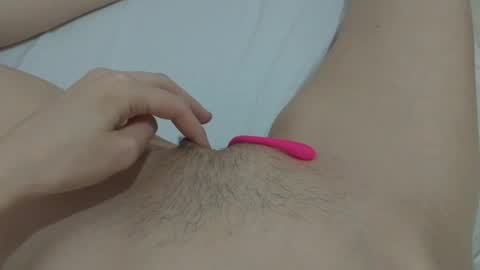 Snapshot of katrinna_arinna chatting on January 23, 7:40 pm katrina dont forget to give me thumbs up online show from January 23, 7:40 pm