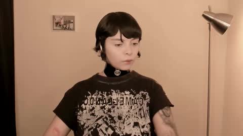 Snapshot of katsurotaro chatting on January 7, 8:44 pm katsuro online show from January 7, 8:44 pm