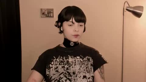 Snapshot of katsurotaro chatting on February 13, 9:11 pm katsuro online show from February 13, 9:11 pm