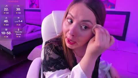 katte_adams online show from December 2, 1:17 pm