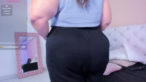 Katte online show from November 19, 1:22 pm