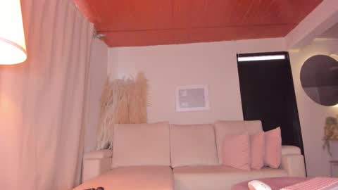 katte online show from October 18, 1:56 pm