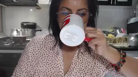 KattleyaGrey online show from November 22, 8:08 pm