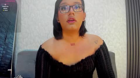 K A T T Y online show from November 29, 8:45 pm