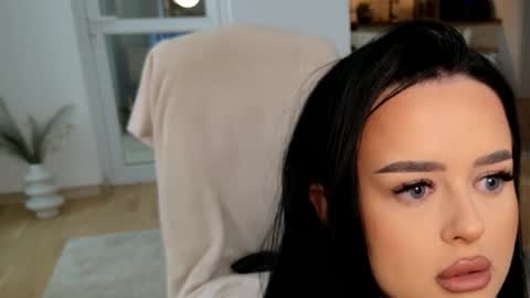 Snapshot of katty_pery chatting on March 6, 3:30 pm Katty Perry online show from March 6, 3:30 pm