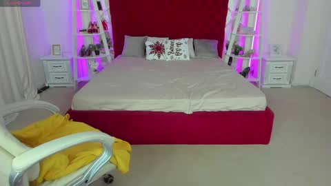 Snapshot of katty_rose8 chatting on May 11, 5:35 am Katty online show from May 11, 5:35 am