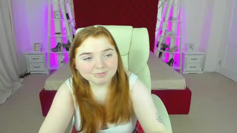 Snapshot of katty_rose8 chatting on May 19, 1:56 am Katty online show from May 19, 1:56 am